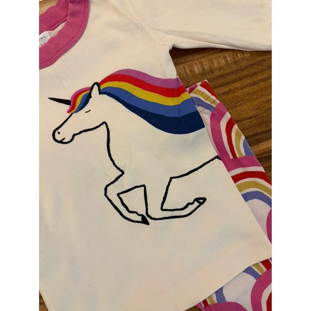 Hanna Andersson Long Pajamas, Rainbow Unicorn print, Size 4T